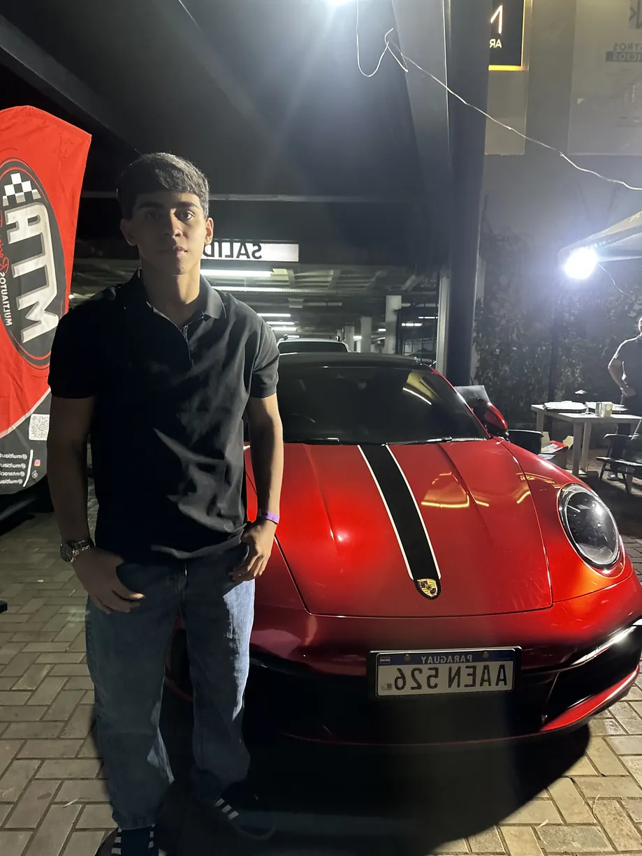 Oliver Alvarenga, fundador de Omnia